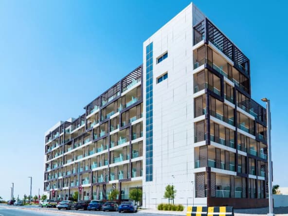 Hot Deal | Spacious | Furnished | Vacant