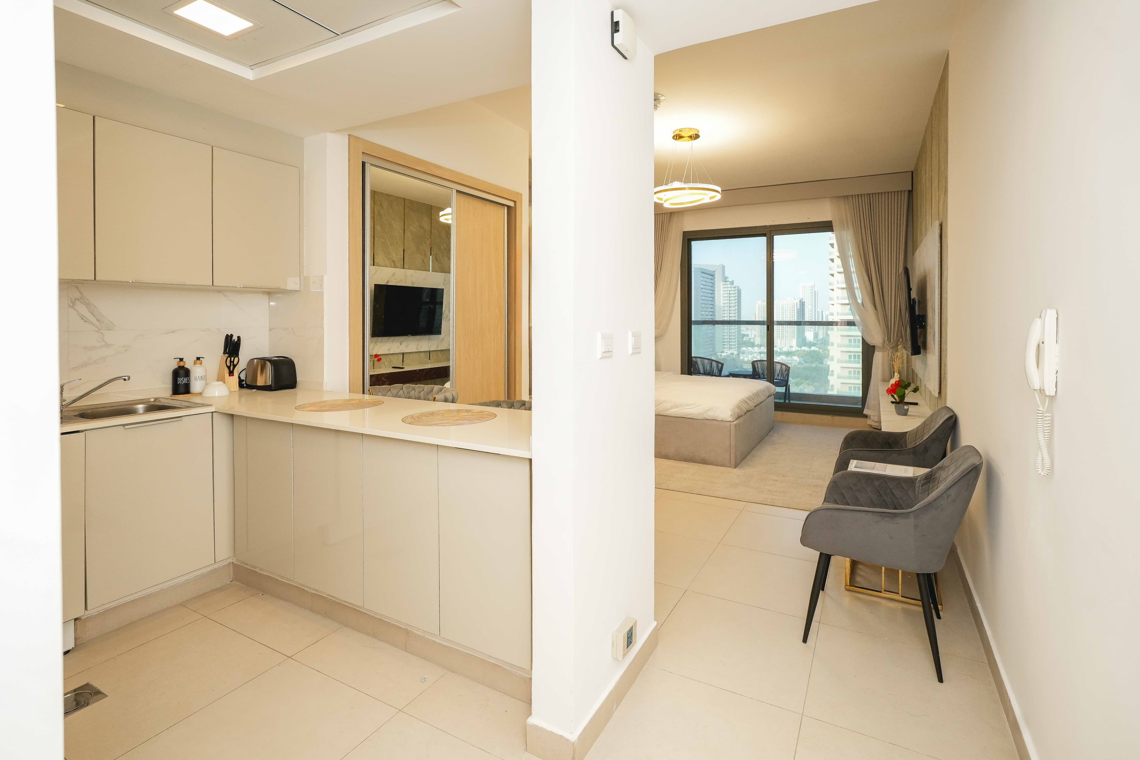 Esplora interior 13