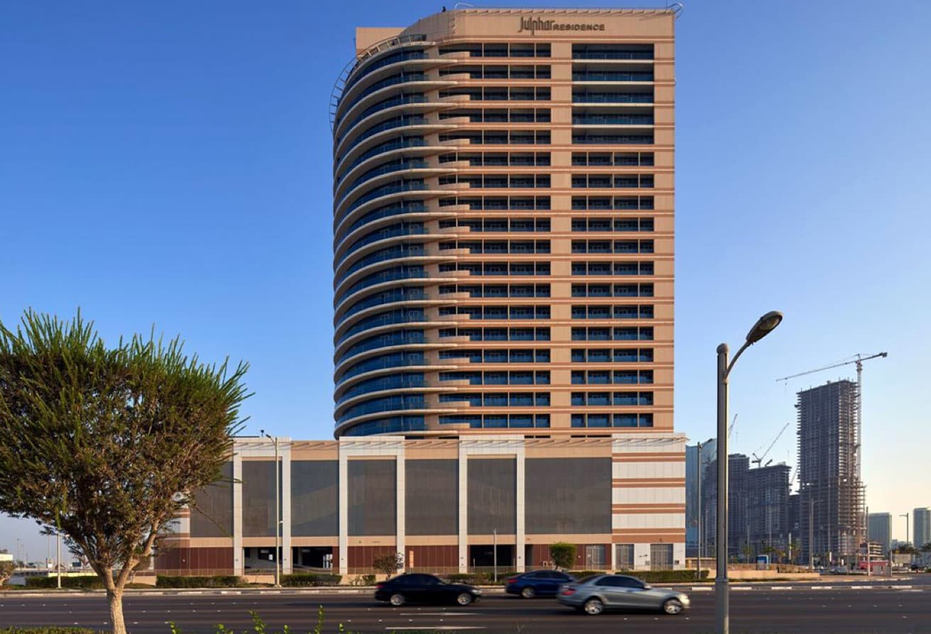 Spacious Layout | Canal View | Vacant