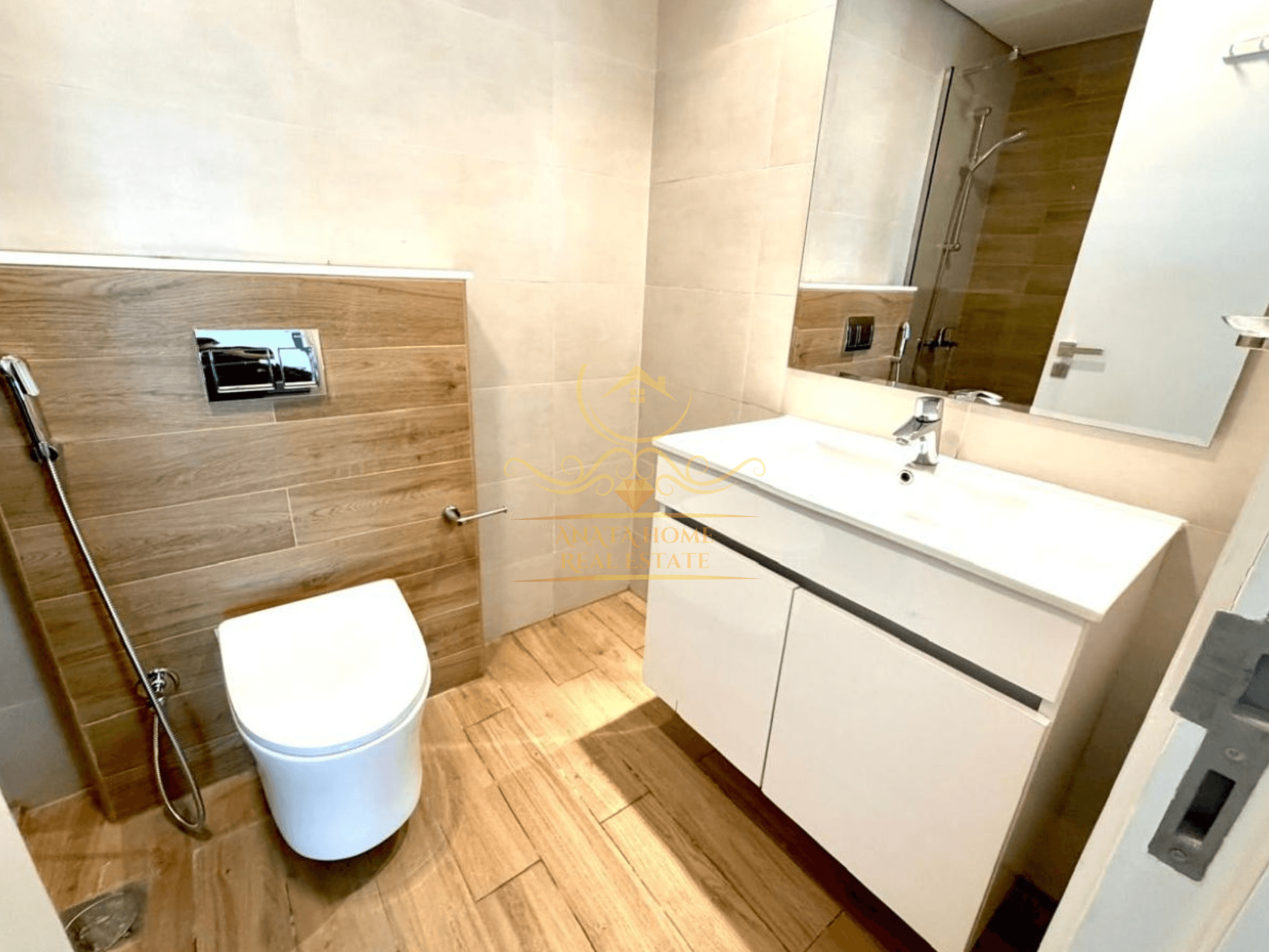 Elegantly Furnished | Premium Amenities | Hot Deal — photo 4