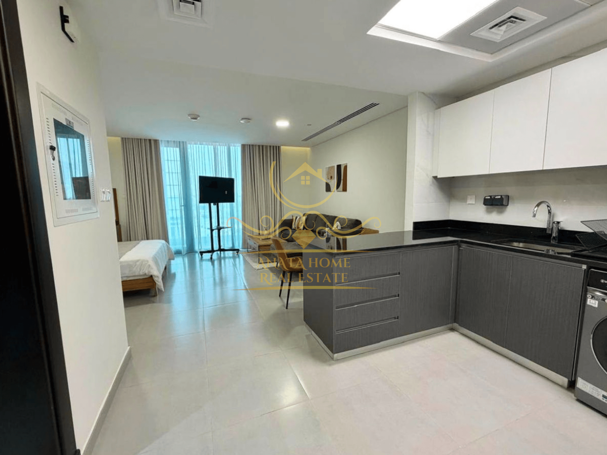 Fully Furnished | Includes All Utilities | Vacant — photo 2