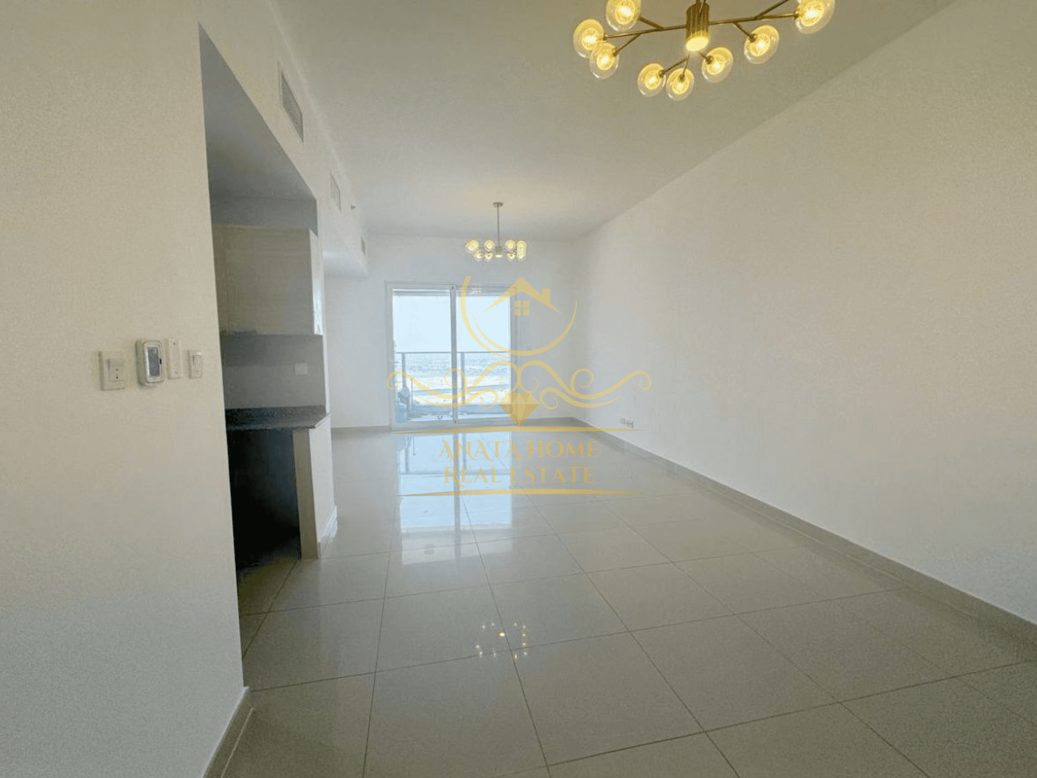 Sea View | Spacious Unit | Vacant — photo 2