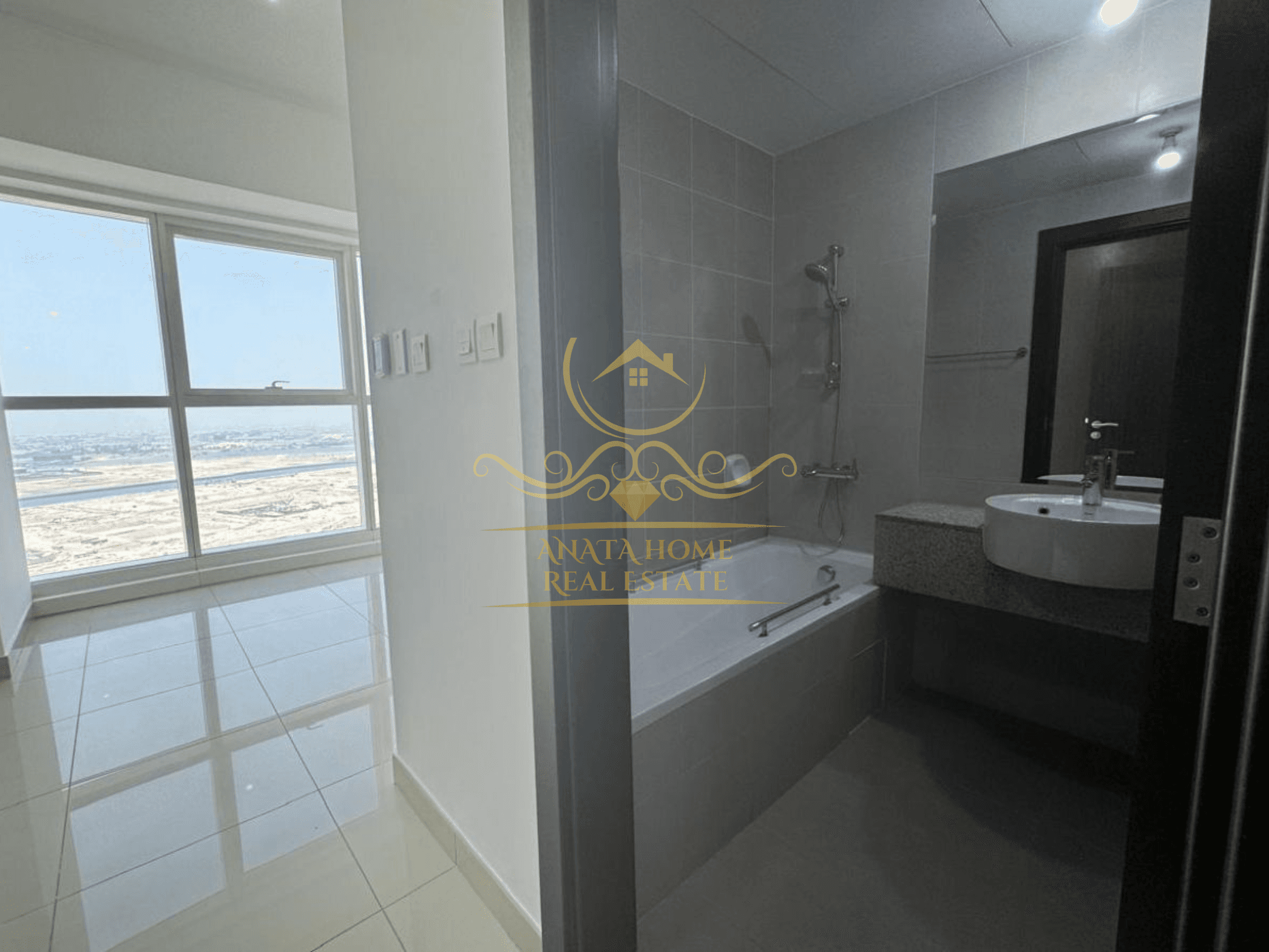 Sea View | Spacious Unit | Vacant — photo 5