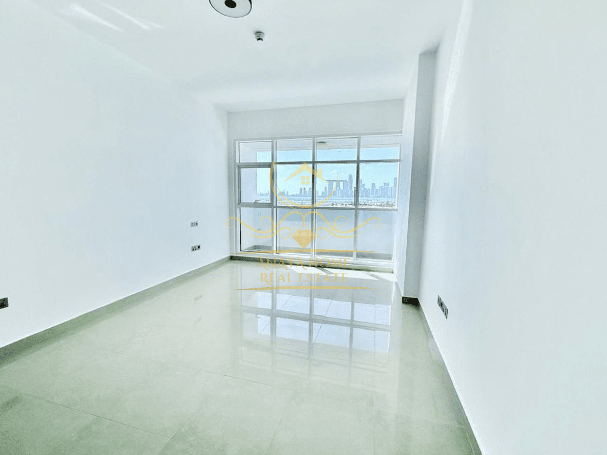 Well Maintained 2BHK | All Amenities | Vacant — photo 2